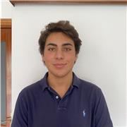 Soy un alumno de la Universidad de Deusto. Tengo el Cambridge certificate of Proficiency in English (CPE). 
Soy una persona social, abierta y con ganas de trabajar!